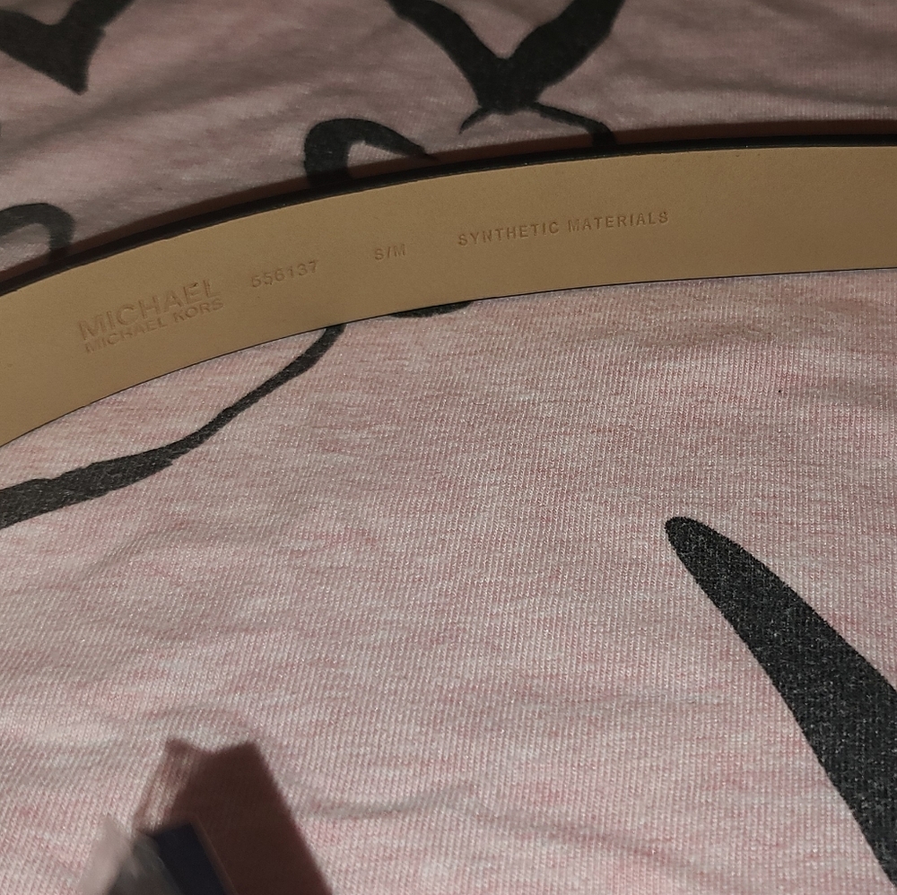 Michael Kors Belt Bag - Picture 3 of 16
